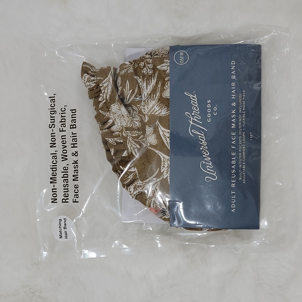 Universal Thread Ruffle Reuseable Face Mask & Hair Band - Picture 4 of 7